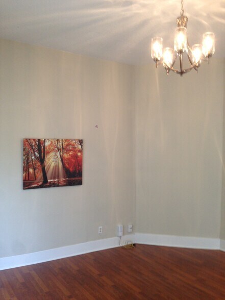 Living room and chandelier - 1613 Fletcher Ave