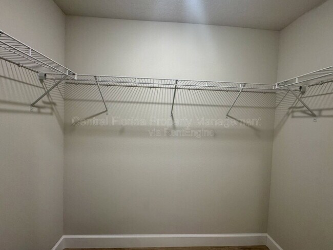 Building Photo - 3615 Voyager Ln