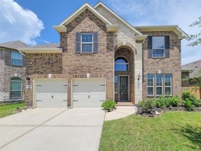 Building Photo - 2611 Yaletzi Ln