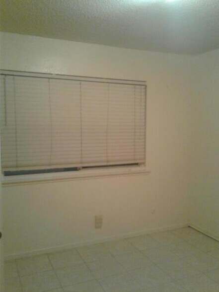 Building Photo - 134 Seaview Ave