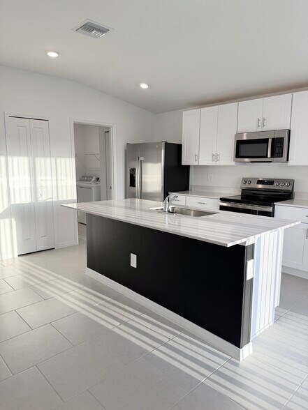 Kitchen - 12216 Sydney Ct