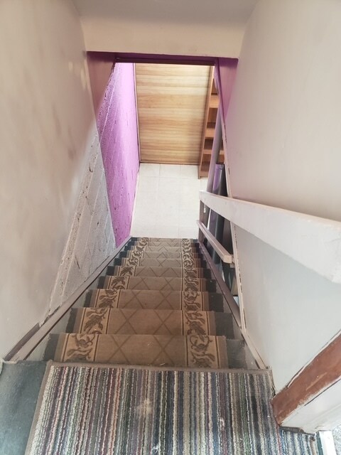 Building Photo - 51 Montfort Dr