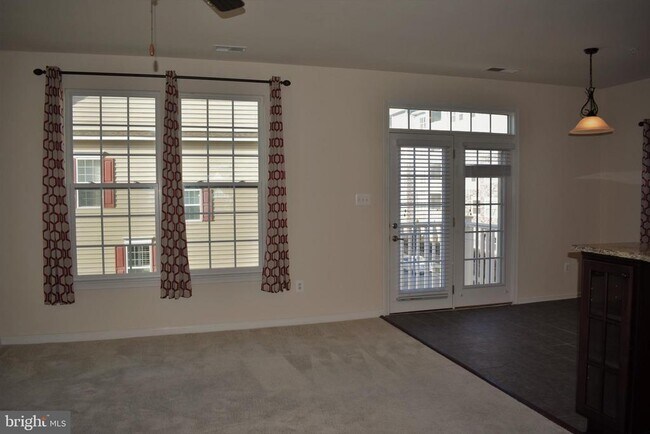 Building Photo - 212 Mill Pond Rd