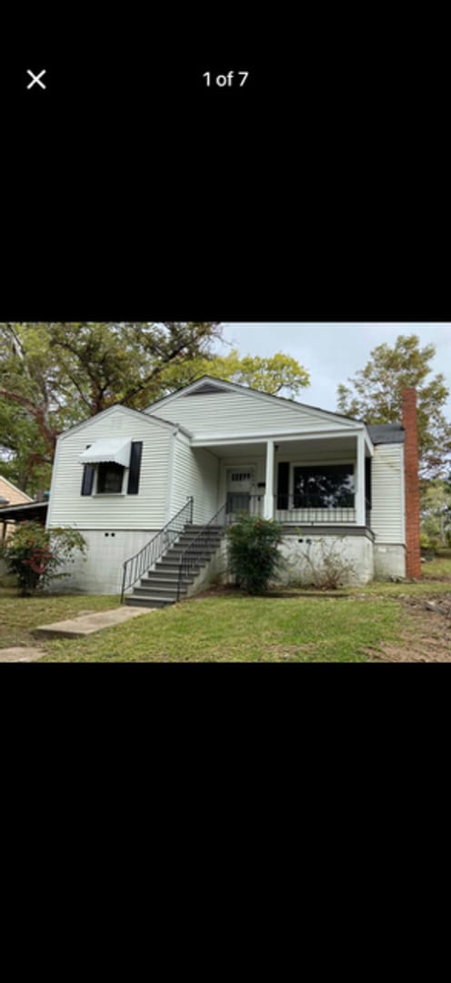 Building Photo - 9008 Belcrest Dr