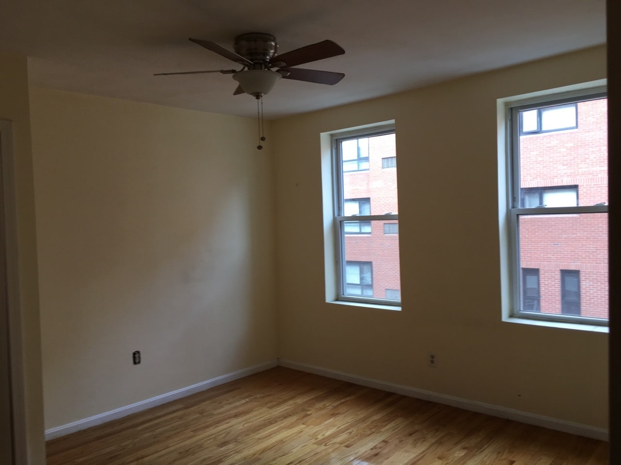 Building Photo - 145 Endicott St