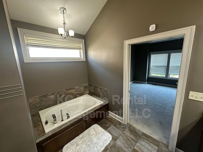 Building Photo - 4513 Sienna Ridge