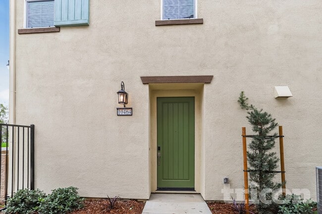 Building Photo - 10464 Barrena Lp