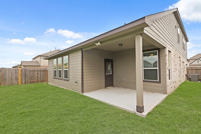 Building Photo - 14615 Olive Sparrow Ln