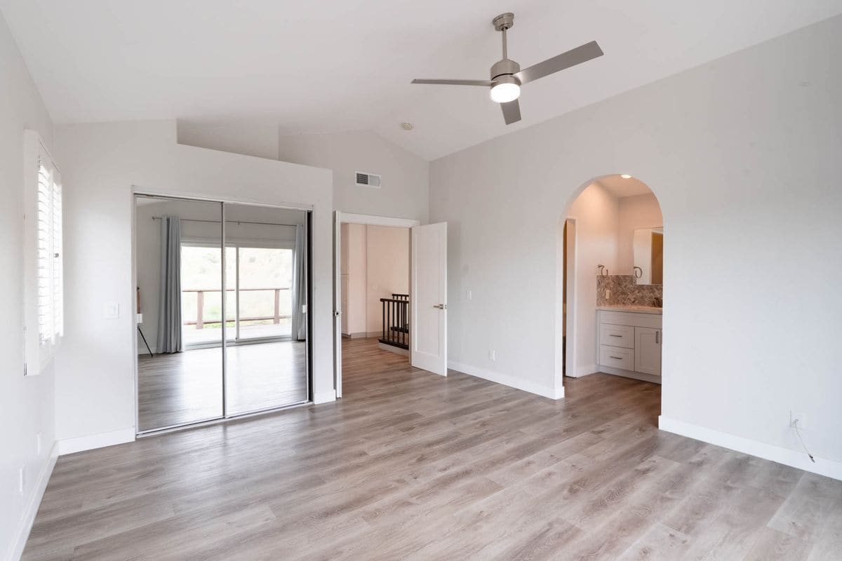 Building Photo - 4744 Golden Ridge Dr