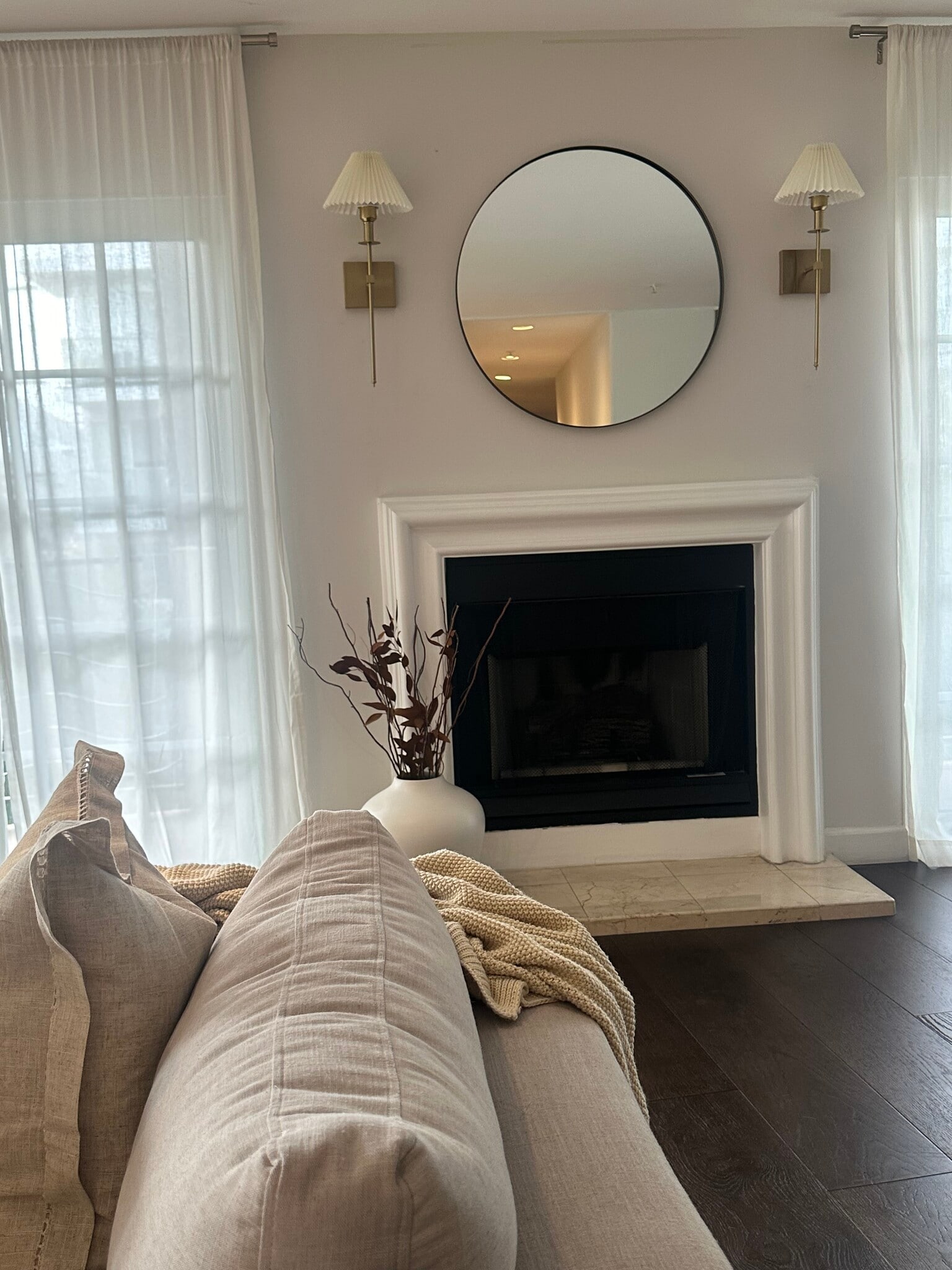 Building Photo - 1817 Selby Ave