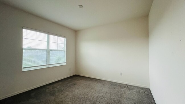Building Photo - 7670_BOWERY_DRIVE