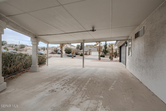 Building Photo - 7413 Le Conte Dr