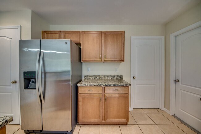 Building Photo - 6011 Joplin Ave