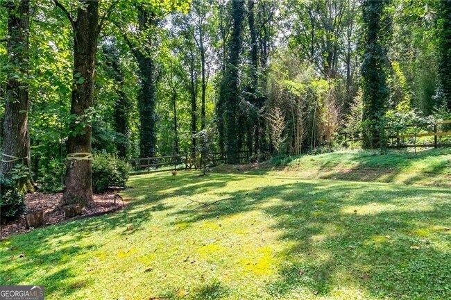 Building Photo - 4932 Rock Haven Dr SW