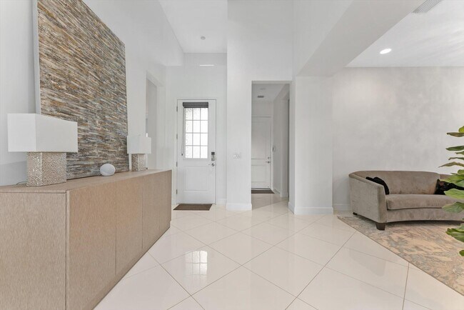 Building Photo - 5934 Buttonbush Dr