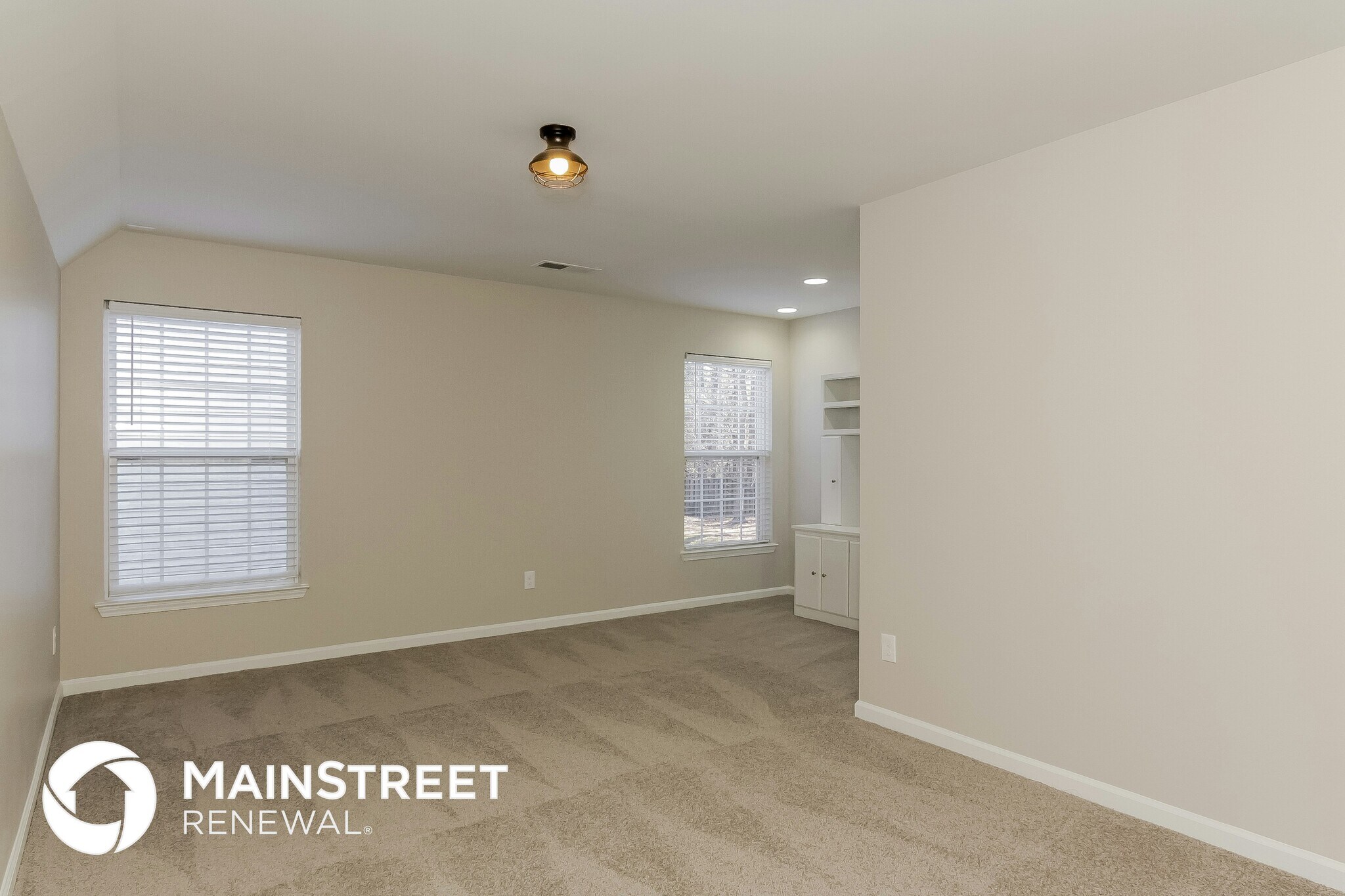 Building Photo - 9302 Chastain Walk Dr