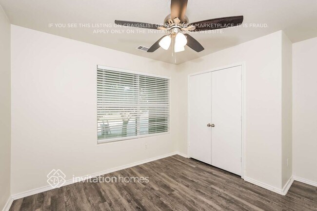 Building Photo - 1961 Courtside Dr