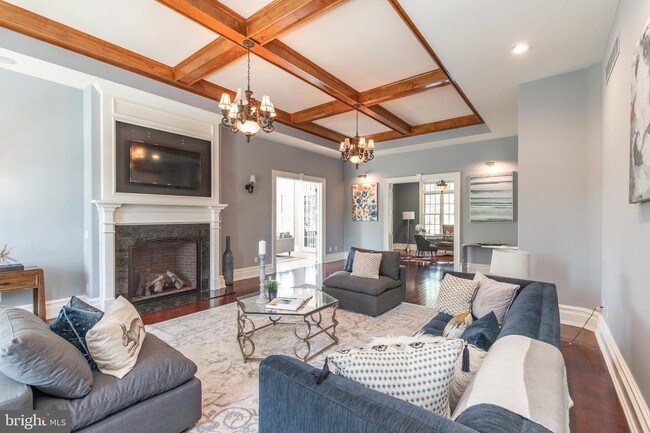 Building Photo - 2115 Pony Trail Dr