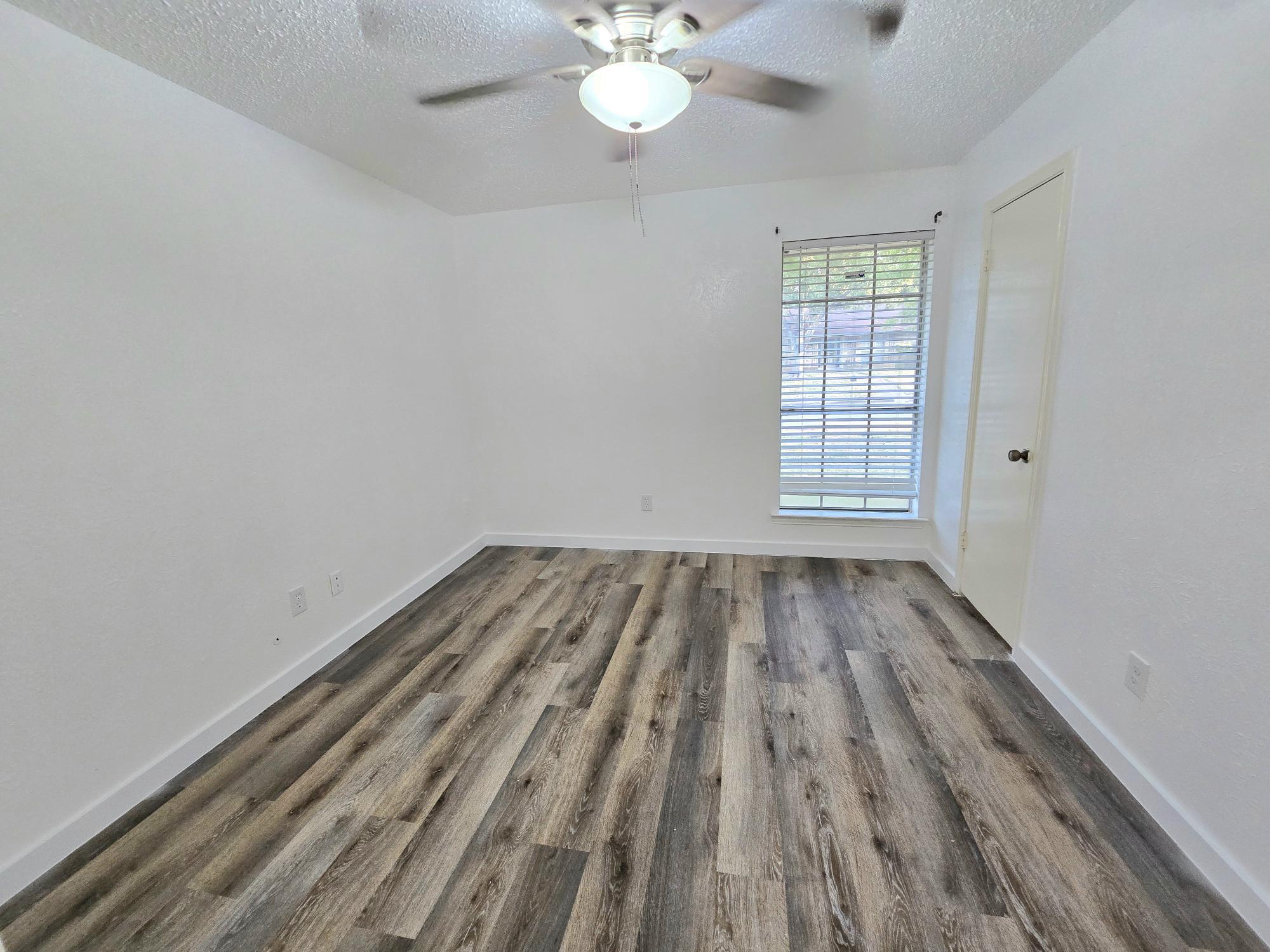 Building Photo - 1001 Hunters Creek Dr
