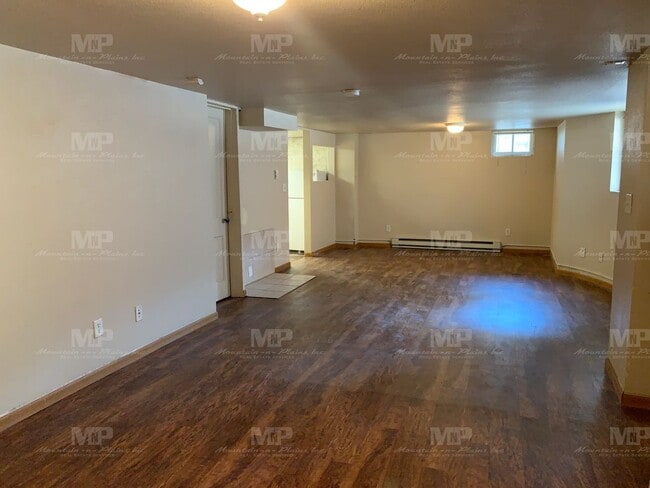 Building Photo - 510 S Howes St