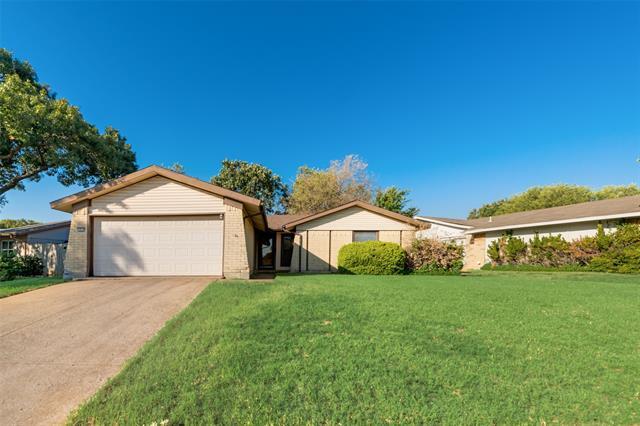 Primary Photo - 1016 Summit Cir