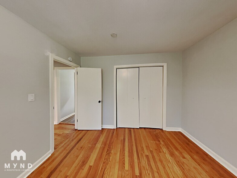 Building Photo - 355 Kemolay Rd SW