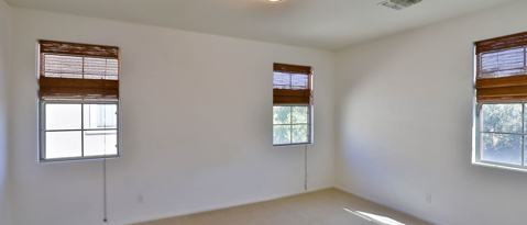 Building Photo - 7502 S 30th Run