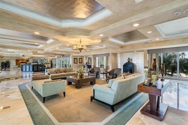 Building Photo - 3400 Galt Ocean Dr