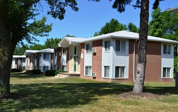 Colonial Manor Apartments - Rochester, NY | Apartment Finder