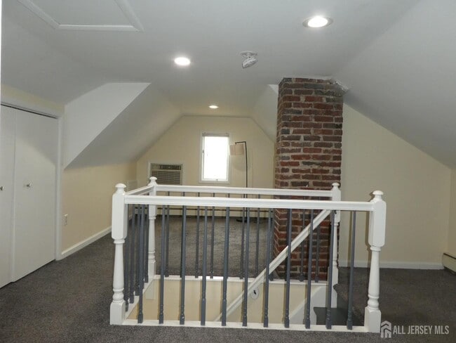 Building Photo - 1354 Stelton Rd