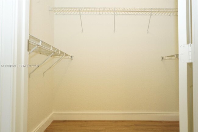 Building Photo - 9701 Blue Isle Bay