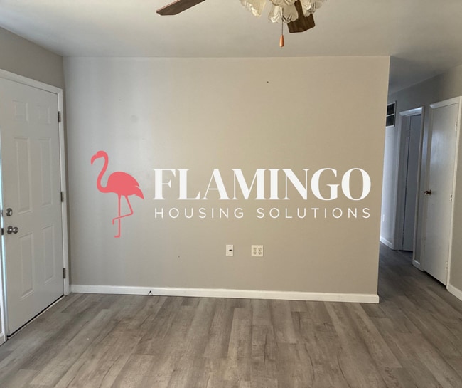 Building Photo - 1196 Bellbrook Ave