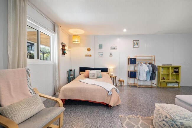 Building Photo - 109 Peterson Ln