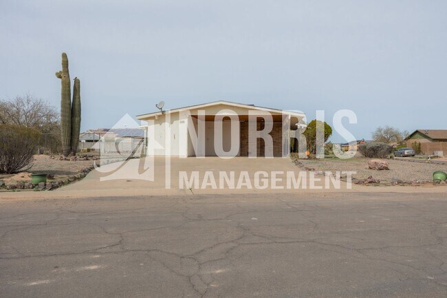 Building Photo - NO HOA, Brick Home and Located in Arizona ...