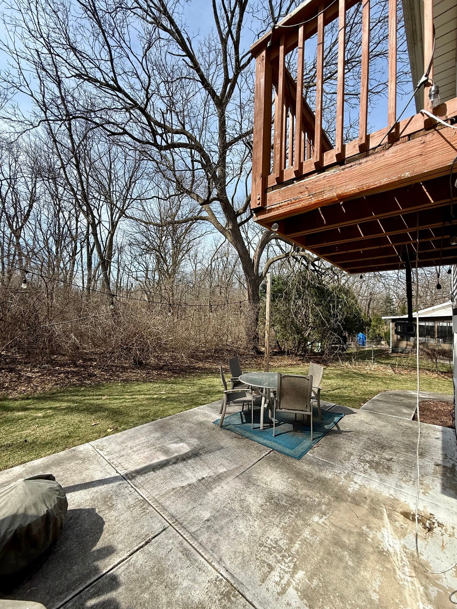 Building Photo - 7S478 Lynn Dr