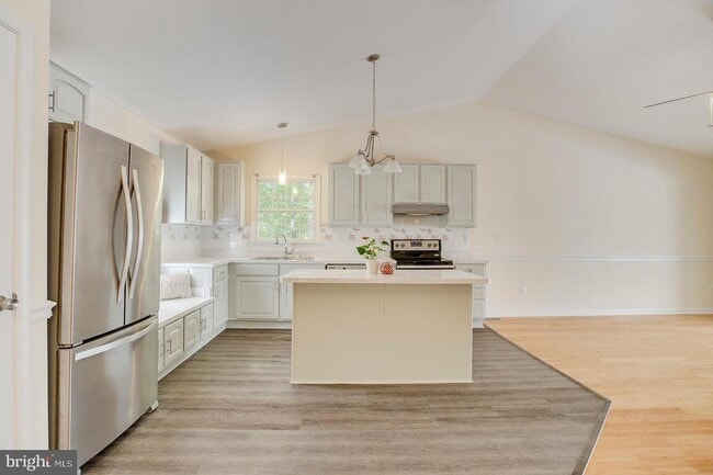 Building Photo - 3120 Creedon Dr