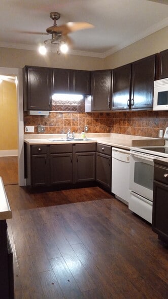 Kitchen - 243 Locust St