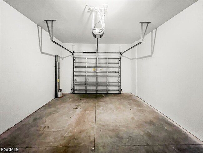 Building Photo - 1322 Trafalgar Pkwy