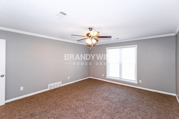 Building Photo - 8606 Dena Cove W