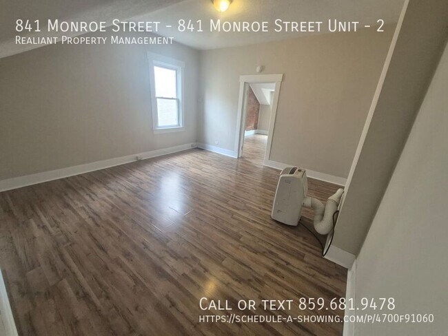 Building Photo - 841 Monroe St