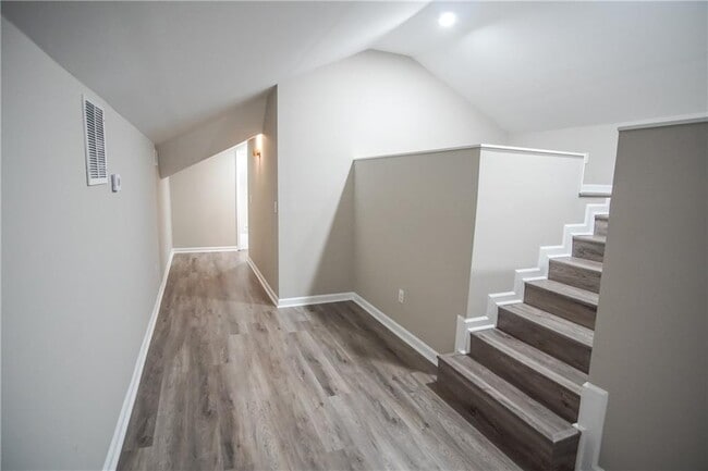Building Photo - 2344 Milstead Cir NE