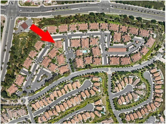 Building Photo - 68 Corniche Dr