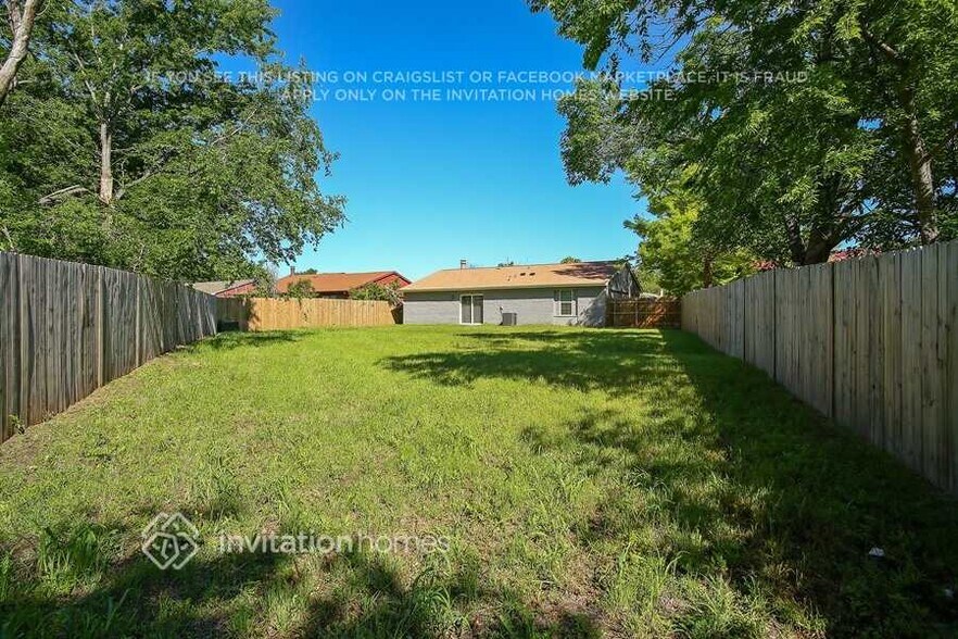 Building Photo - 2308 Tallowood Ct