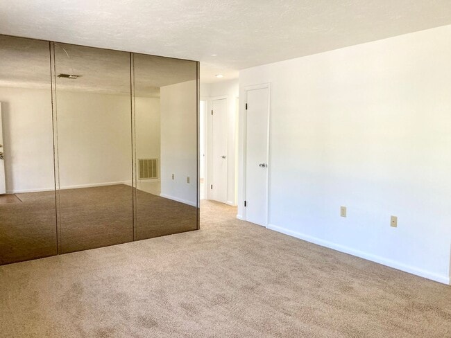 Building Photo - 2 bedroom, 1.5 bath home with carport