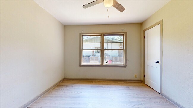 Building Photo - 1501 13th St N