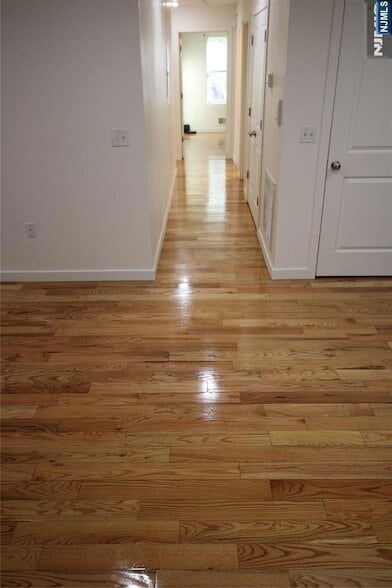 Building Photo - 100 Grove Terrace