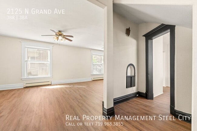 Building Photo - 2125 N Grand Ave