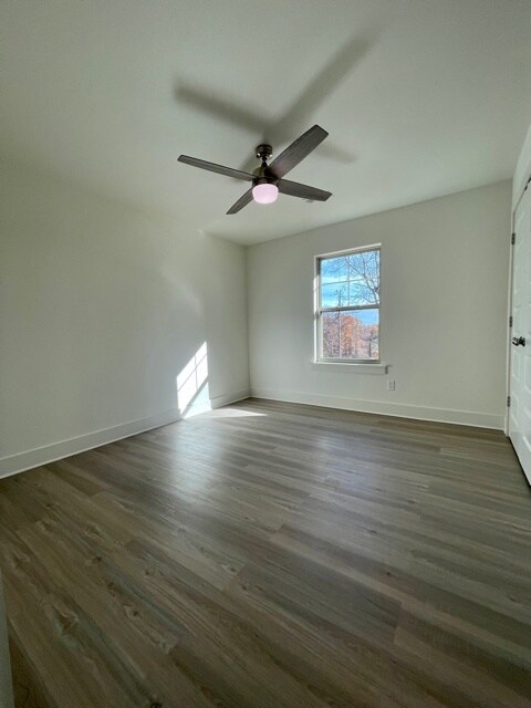 Building Photo - 40 Eriboll Ln