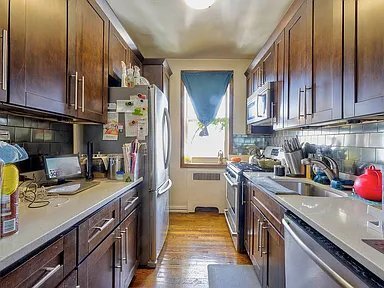 Building Photo - 41-16 47th Ave