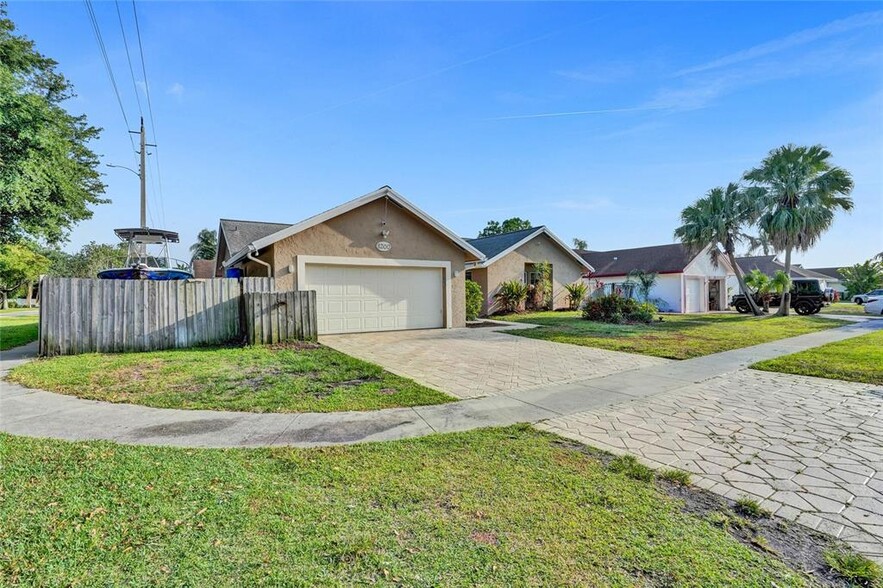 Building Photo - 8200 NW 52nd Ct
